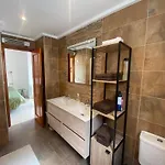 公寓 Penthouse With Spacious Surrounding Terrace